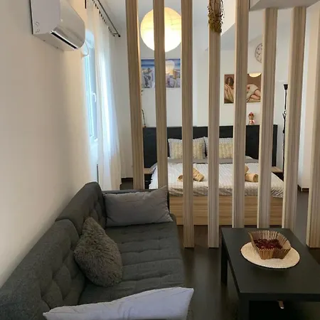 Cata Apartment Bucharest